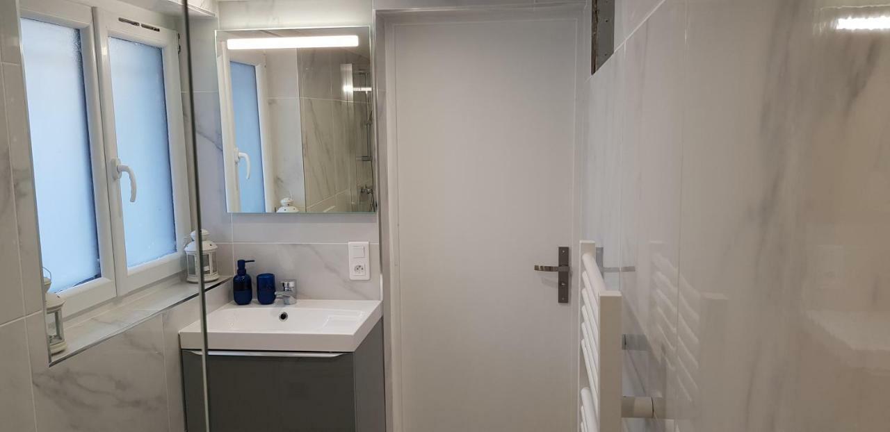 100M2 2 Chambres 8 Personnes - Grand Parking Et Terrasse Privee - Proche Cdg-Parc Expositions-Paris-Asterix-Disney Villepinte  Exterior foto